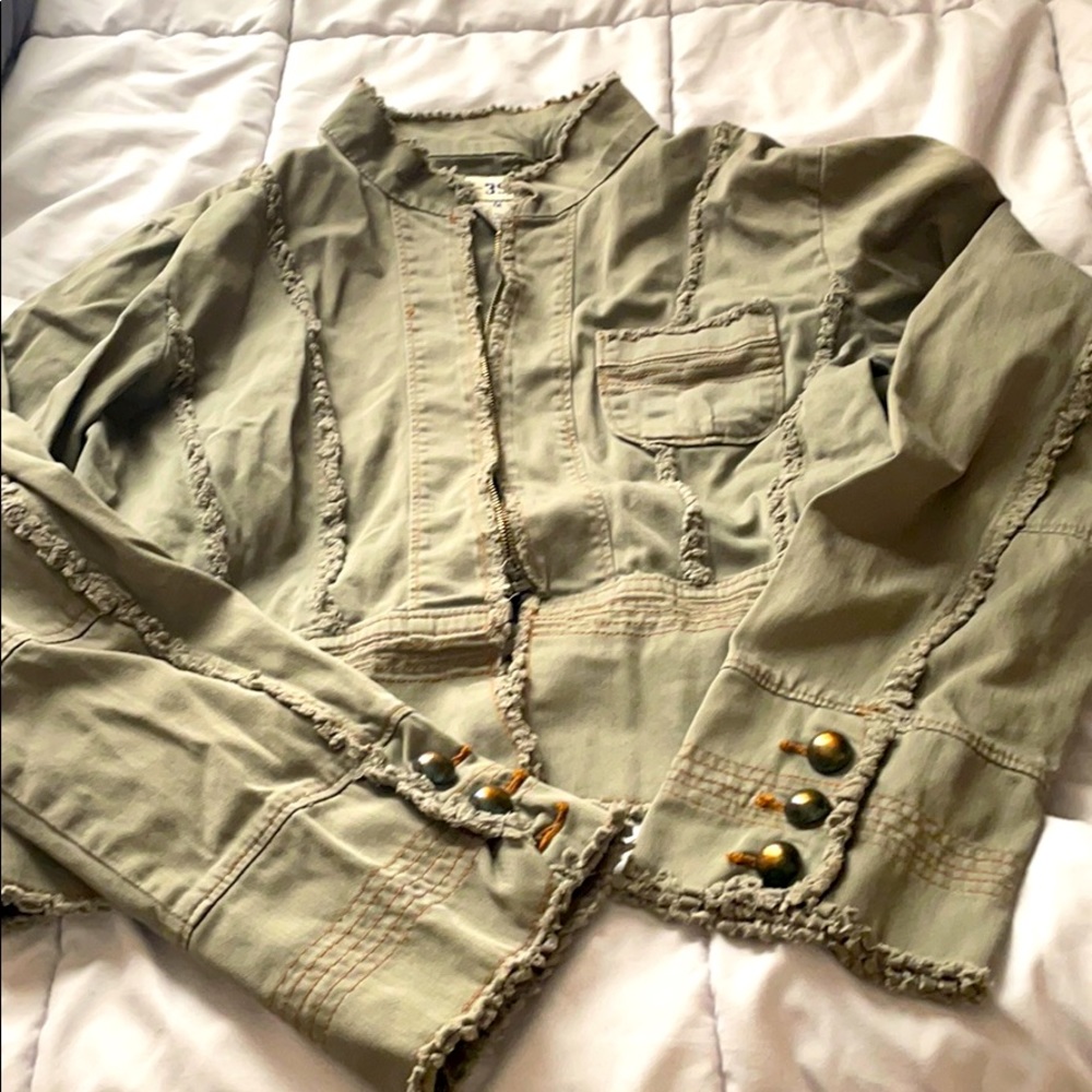Medium Army green jacket